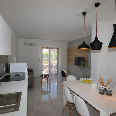 Apartament In With Two-bedrooms 9 Šilo