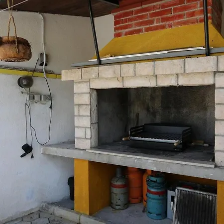 Apartment In With Two-bedrooms 9 *