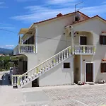 Apartman In With Two-bedrooms 9