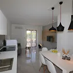 Apartman In With Two-bedrooms 9 Šilo
