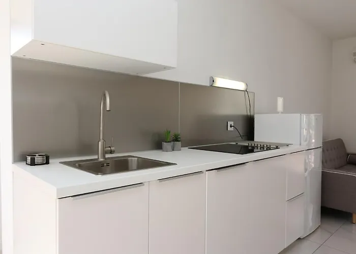 In With Two-bedrooms 9